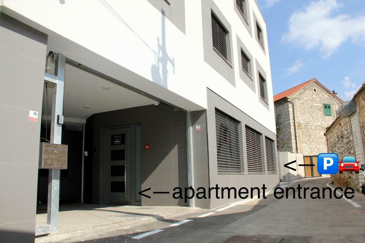 Maja Apartment Šibenik Buitenkant foto